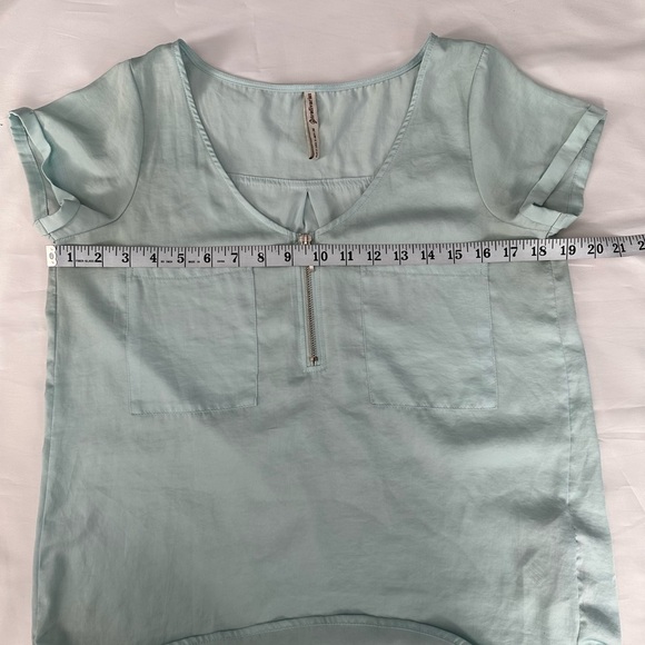 Stradivarius Women Short Sleeve Mint Green Front Zipper High Low Top Size S - Picture 10 of 10